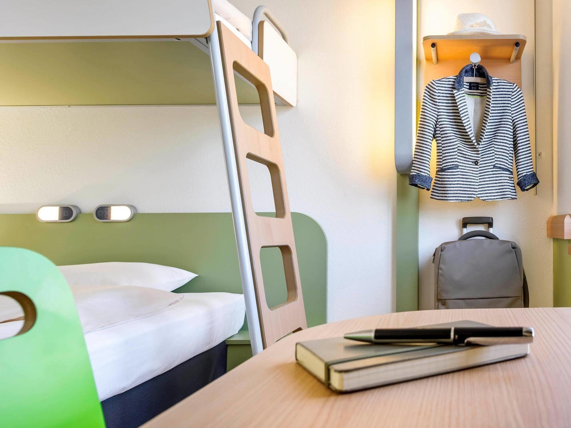 Ibis Budget Chambery Centre Ville Zewnętrze zdjęcie